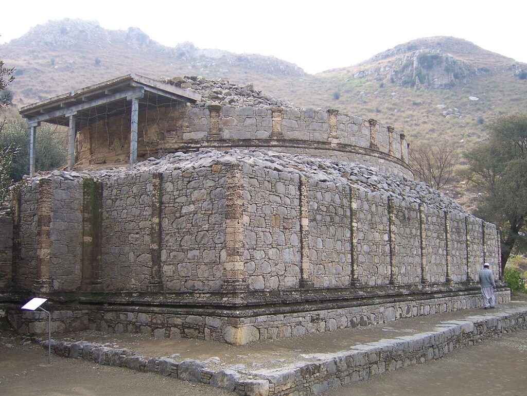 Stenfundamenter i Taxila