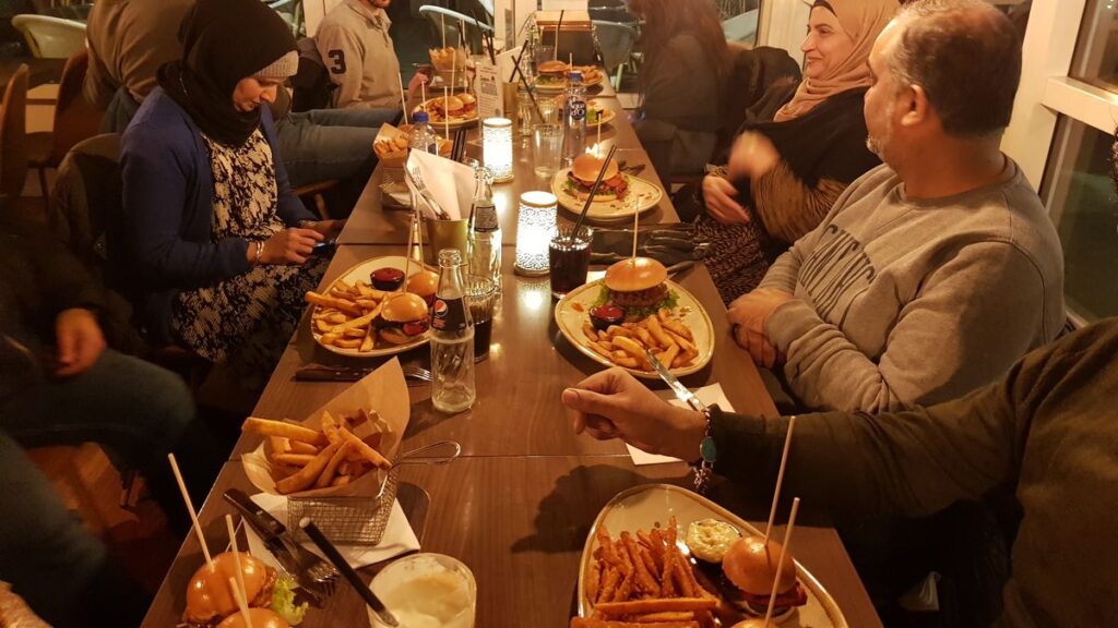 Billede 31 fra DYREHAVEN, BAKKEN OG BURGER GRILLEN