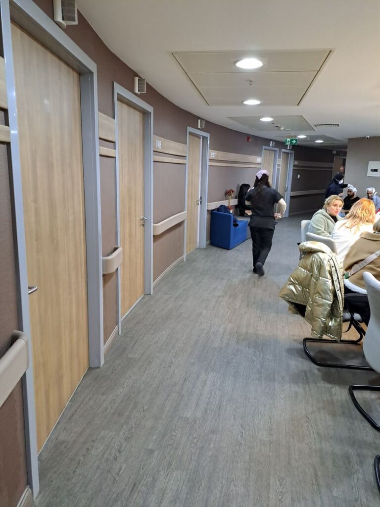 Billede 16 fra HÅRTRANSPLANTATION 2 - FEB 2023