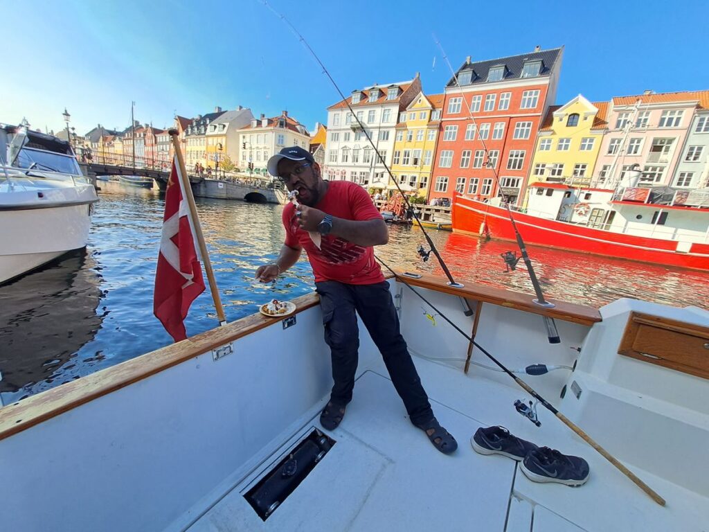 Billede 17 fra SEJLE OG FISKETUR KØBENHAVN